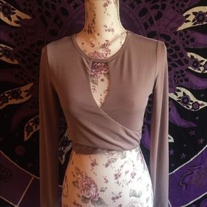 Long sleeve cut-out crop top